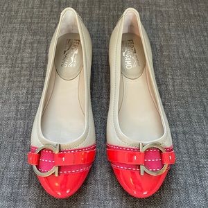 Like New Salvatore Ferragamo Beige/red orange Ballet Flats!